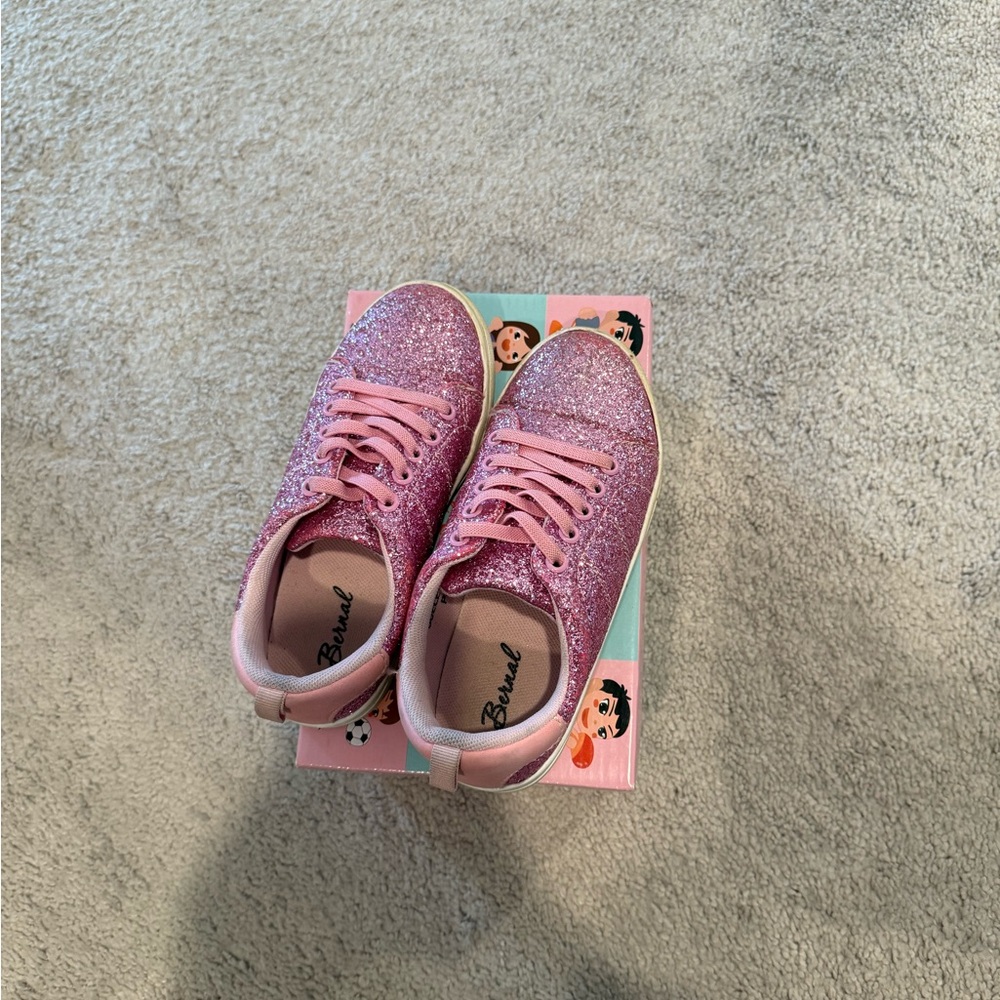 Abrand Kids Sparkly Pink Sneakers